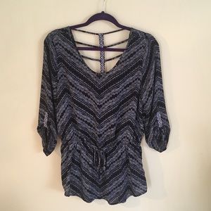 Maurice's  Back Detail Top size M